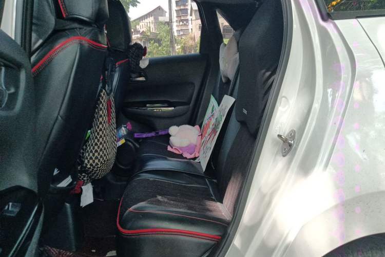 Used Honda LIFE 2021 1.5L CVT SPORT Heartbeat Edition Left Rear Seat