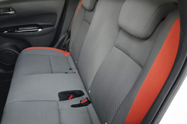 Used Honda LIFE 2021 1.5L CVT SPO-SS Dynamic Edition Left Rear Seat