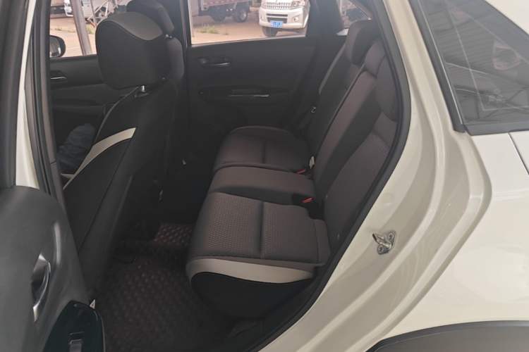 Used Honda LIFE 2021 1.5L CVT CRO-S Fun Edition Left Rear Seat