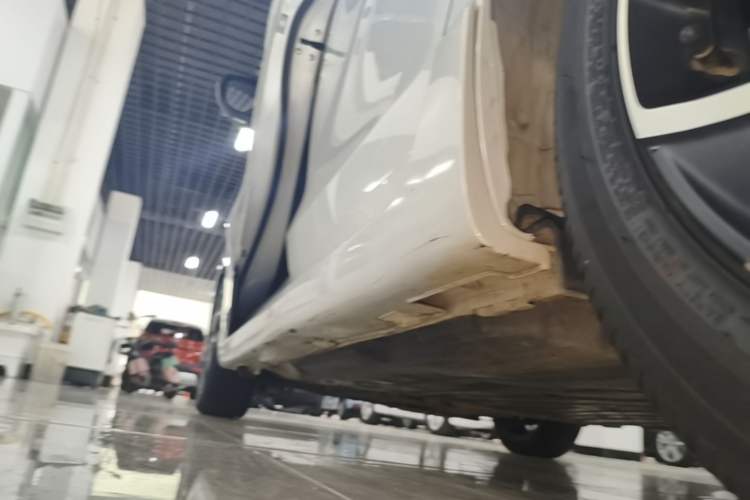 Used Honda LIFE 2021 1.5L CVT SPORT Heartbeat Edition Left Side Sill