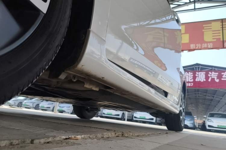 Used Honda LIFE 2021 1.5L CVT SPORT Heartbeat Edition Left Side Sill
