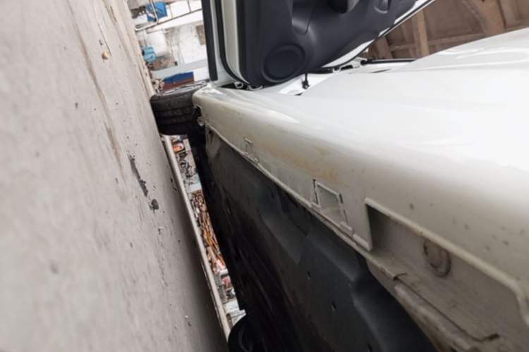 Used Honda LIFE 2021 1.5L CVT SPORT Heartbeat Edition Left Side Sill