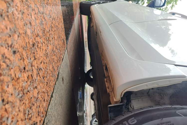 Used Honda LIFE 2021 1.5L CVT SPO-SS Dynamic Edition Left Side Sill