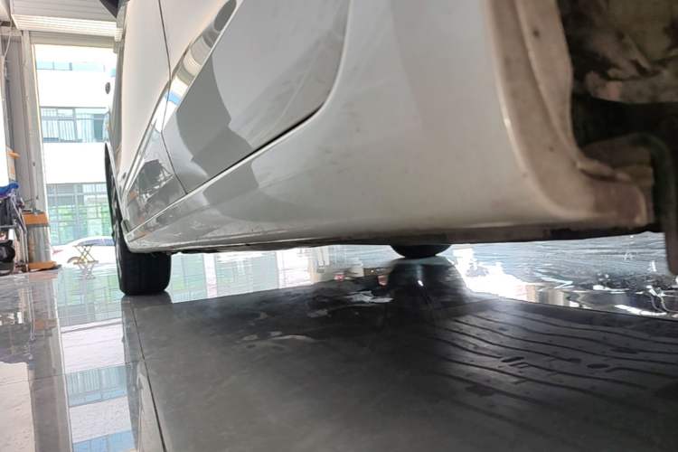 Used Honda LIFE 2021 1.5L CVT SPORT Heartbeat Edition Left Side Sill