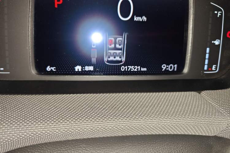 Used Honda LIFE 2021 1.5L CVT SPORT Heartbeat Edition Odometer Close Up