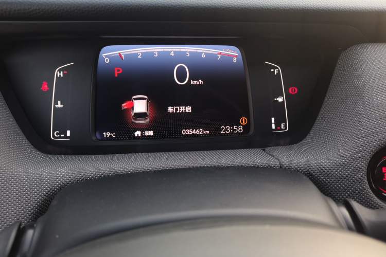 Used Honda LIFE 2021 1.5L CVT SPORT Heartbeat Edition Odometer Close Up