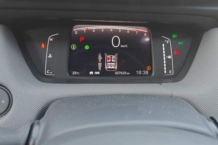 Used Honda LIFE 2021 1.5L CVT SPO-SS Dynamic Edition Odometer Close Up