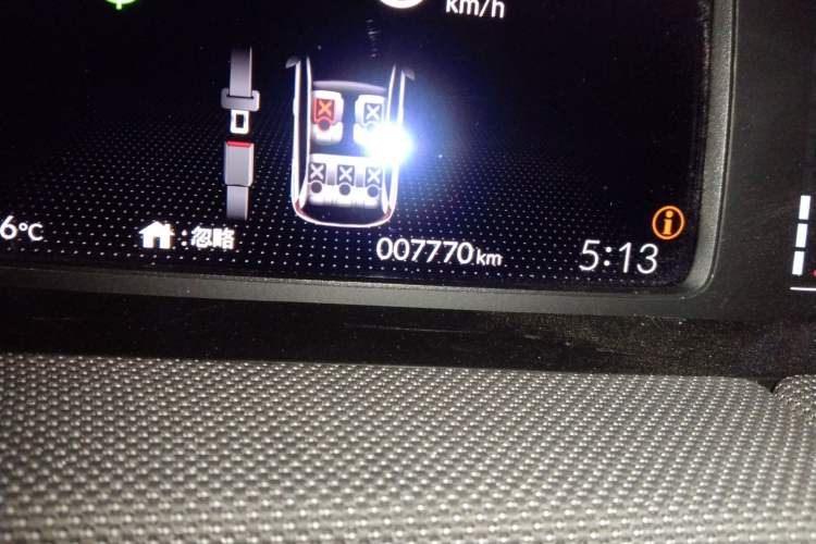 Used Honda LIFE 2021 1.5L CVT SPORT Heartbeat Edition Odometer Close Up