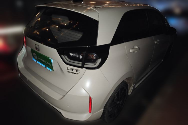 Used Honda LIFE 2021 1.5L CVT SPORT Heartbeat Edition Rear Right 45 Deg