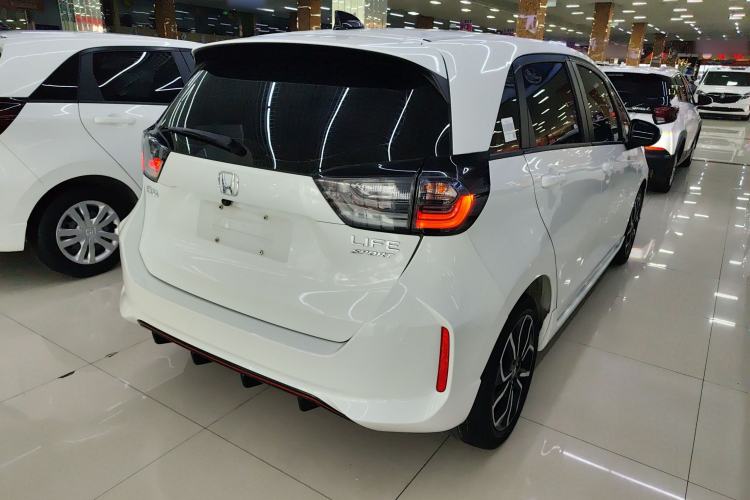 Used Honda LIFE 2021 1.5L CVT SPORT Heartbeat Edition Rear Right 45 Deg