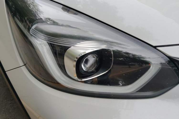 Used Honda LIFE 2021 1.5L CVT CRO-S Fun Edition Right Front Headlight