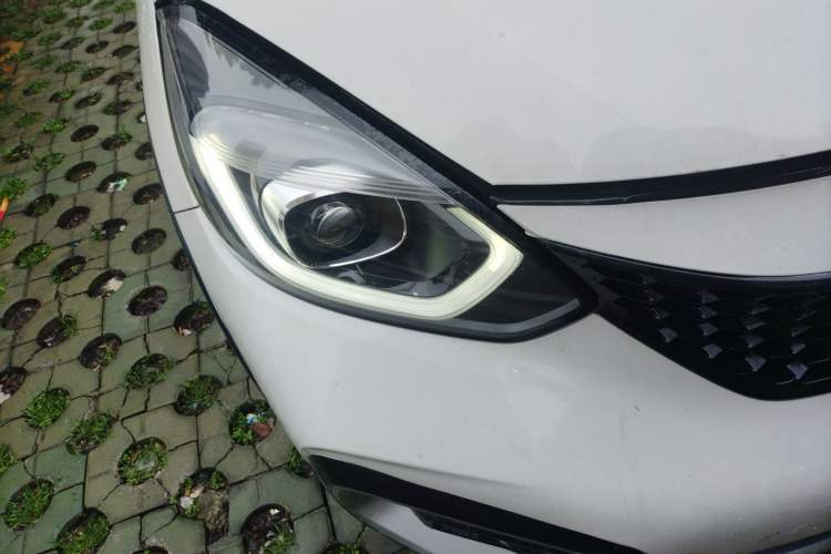 Used Honda LIFE 2021 1.5L CVT CRO-S Fun Edition Right Front Headlight