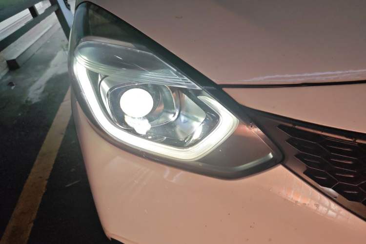 Used Honda LIFE 2021 1.5L CVT CRO-S Fun Edition Right Front Headlight