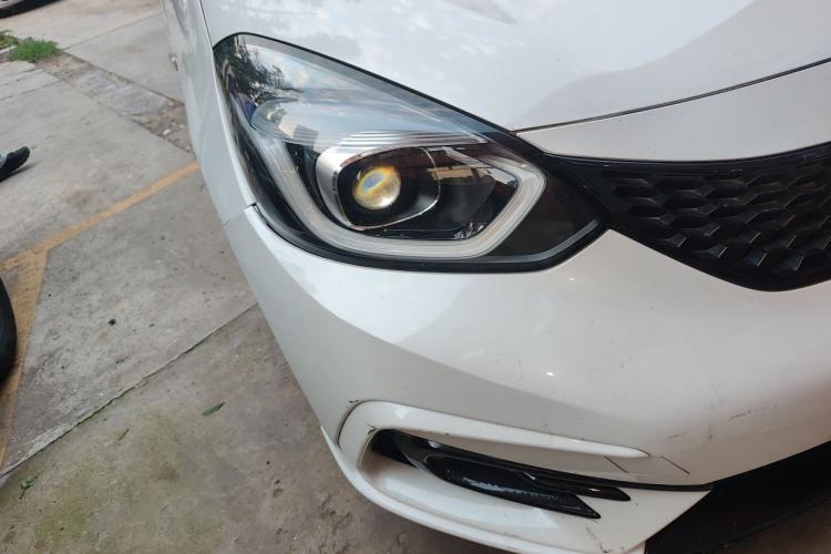 Used Honda LIFE 2021 1.5L CVT SPORT Heartbeat Edition Right Front Headlight