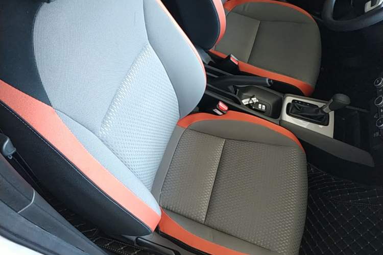 Used Honda LIFE 2021 1.5L CVT SPORT Heartbeat Edition Right Front Seat
