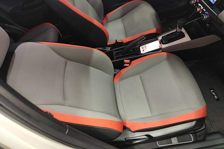 Used Honda LIFE 2021 1.5L CVT SPORT Heartbeat Edition Right Front Seat