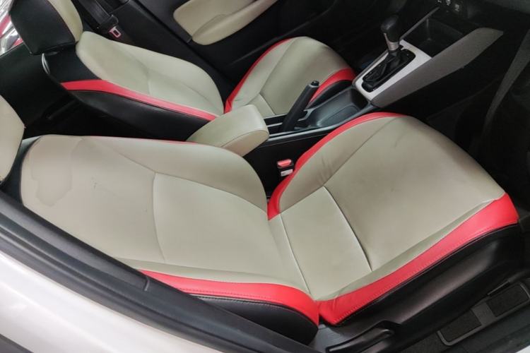 Used Honda LIFE 2021 1.5L CVT SPO-SS Dynamic Edition Right Front Seat