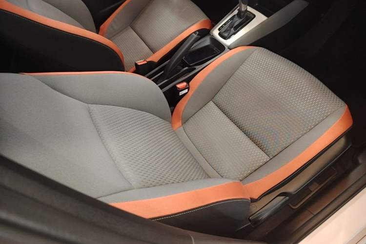 Used Honda LIFE 2021 1.5L CVT SPORT Heartbeat Edition Right Front Seat