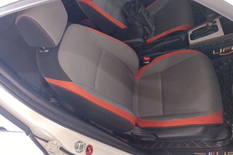 Used Honda LIFE 2021 1.5L CVT SPORT Heartbeat Edition Right Front Seat