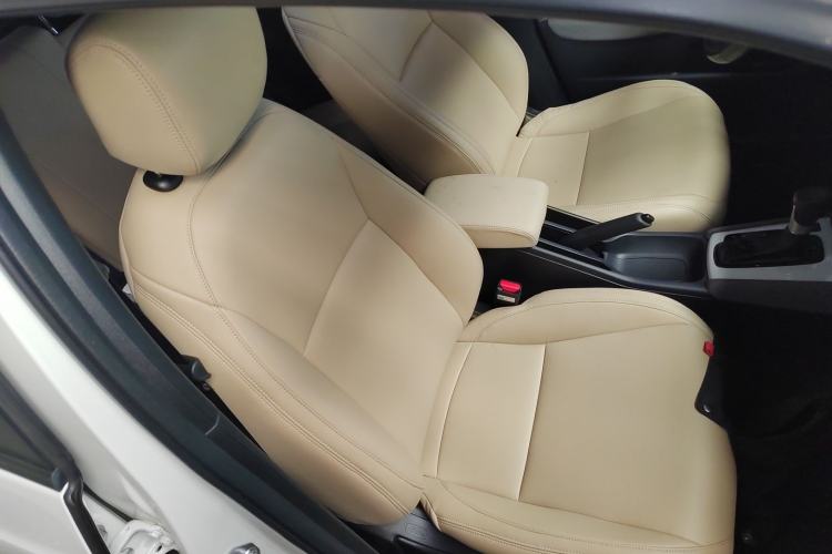 Used Honda LIFE 2021 1.5L CVT SPO-SS Dynamic Edition Right Front Seat