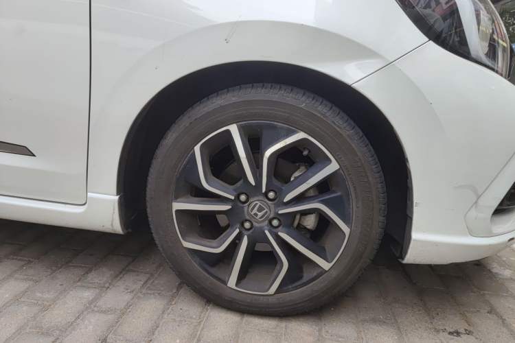 Used Honda LIFE 2021 1.5L CVT SPO-SS Dynamic Edition Right Front Wheel Hub
