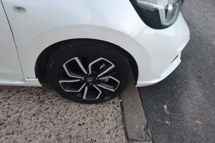 Used Honda LIFE 2021 1.5L CVT SPORT Heartbeat Edition Right Front Wheel Hub