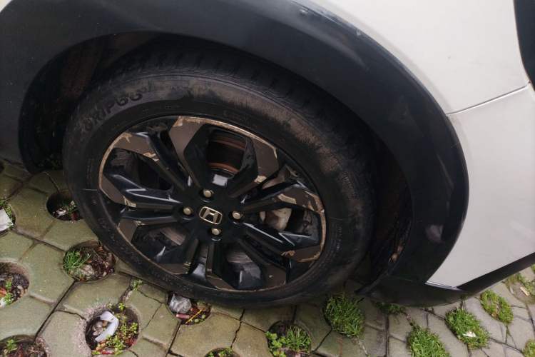 Used Honda LIFE 2021 1.5L CVT CRO-S Fun Edition Right Front Wheel Hub