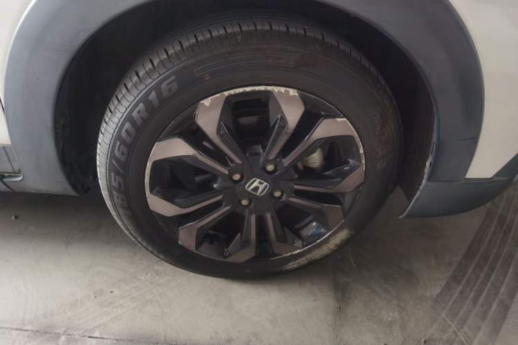 Used Honda LIFE 2021 1.5L CVT CRO-S Fun Edition Right Front Wheel Hub