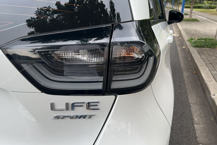 Used Honda LIFE 2021 1.5L CVT SPO-SS Dynamic Edition Right Rear Taillight
