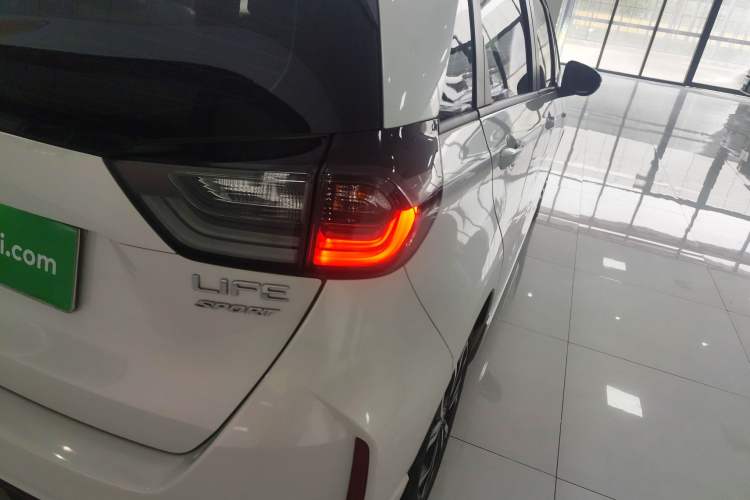 Used Honda LIFE 2021 1.5L CVT SPO-SS Dynamic Edition Right Rear Taillight