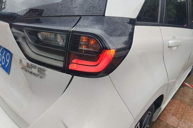 Used Honda LIFE 2021 1.5L CVT SPO-SS Dynamic Edition Right Rear Taillight