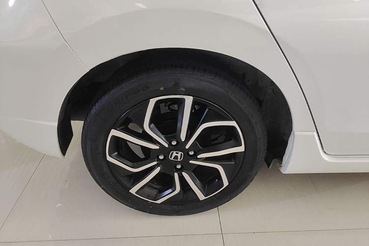 Used Honda LIFE 2021 1.5L CVT SPO-SS Dynamic Edition Right Rear Wheel Hub