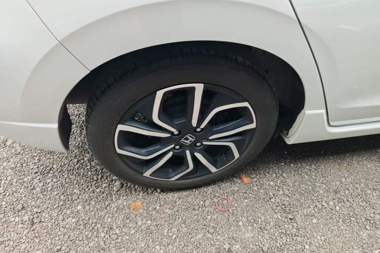 Used Honda LIFE 2021 1.5L CVT SPORT Heartbeat Edition Right Rear Wheel Hub