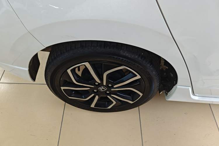 Used Honda LIFE 2021 1.5L CVT SPORT Heartbeat Edition Right Rear Wheel Hub