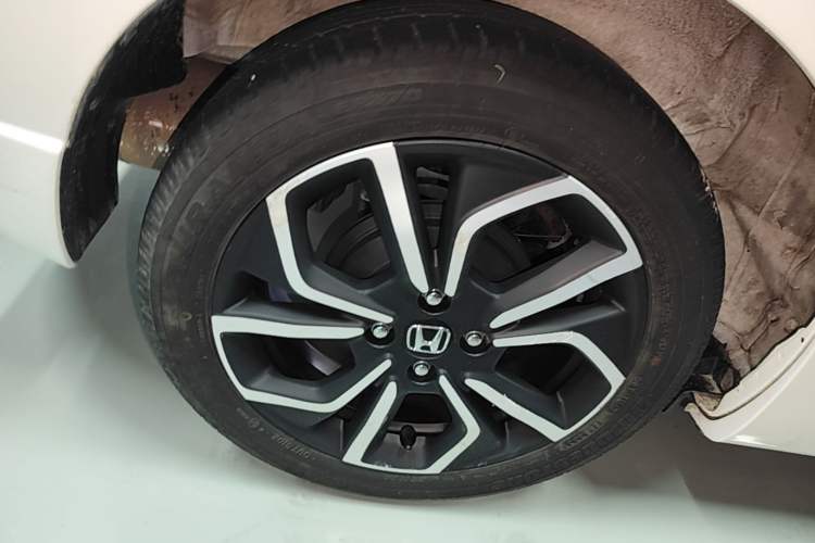 Used Honda LIFE 2021 1.5L CVT SPORT Heartbeat Edition Right Rear Wheel Hub