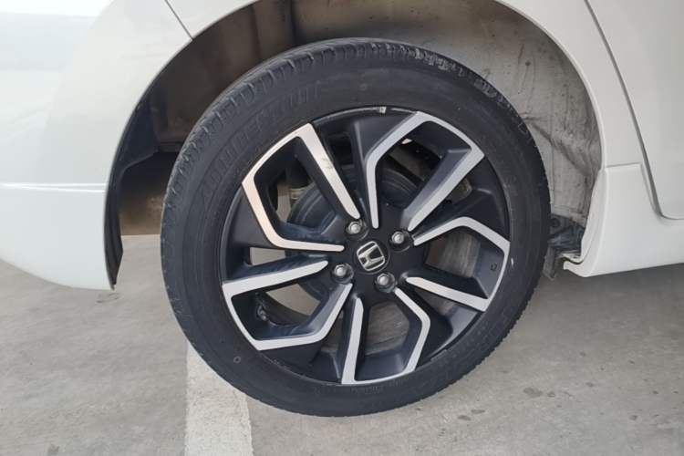 Used Honda LIFE 2021 1.5L CVT SPORT Heartbeat Edition Right Rear Wheel Hub