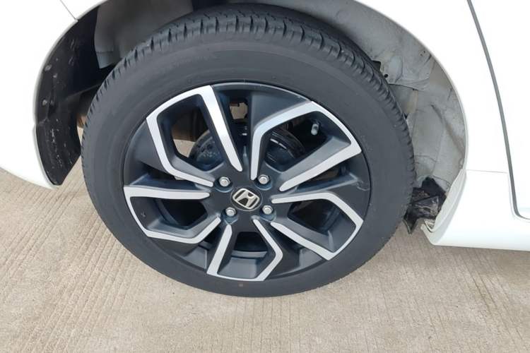 Used Honda LIFE 2021 1.5L CVT SPORT Heartbeat Edition Right Rear Wheel Hub