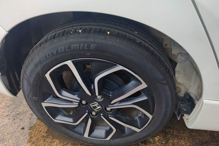 Used Honda LIFE 2021 1.5L CVT SPO-SS Dynamic Edition Right Rear Wheel Hub