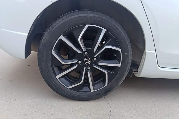 Used Honda LIFE 2021 1.5L CVT SPO-SS Dynamic Edition Right Rear Wheel Hub