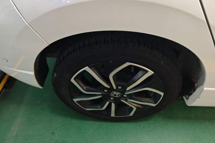 Used Honda LIFE 2021 1.5L CVT SPORT Heartbeat Edition Right Rear Wheel Hub