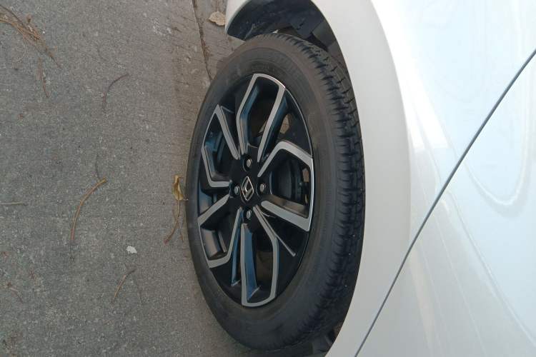 Used Honda LIFE 2021 1.5L CVT SPO-SS Dynamic Edition Right Rear Wheel Hub