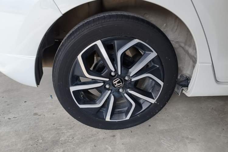 Used Honda LIFE 2021 1.5L CVT SPO-SS Dynamic Edition Right Rear Wheel Hub