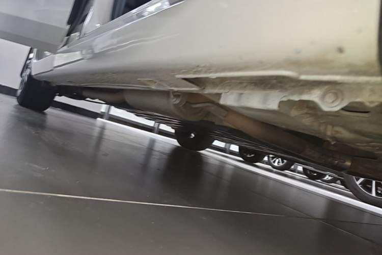 Used Honda LIFE 2021 1.5L CVT SPORT Heartbeat Edition Right Side Sill
