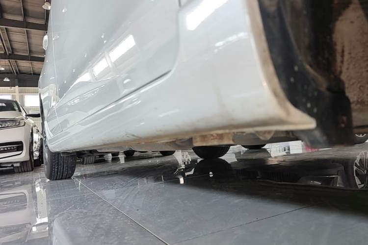 Used Honda LIFE 2021 1.5L CVT SPORT Heartbeat Edition Right Side Sill