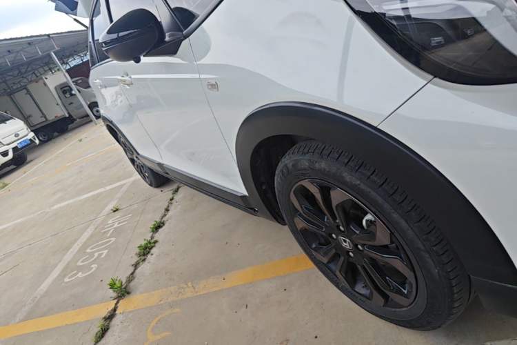 Used Honda LIFE 2021 1.5L CVT CRO-S Fun Edition Right Side Sill