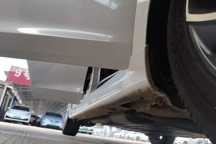 Used Honda LIFE 2021 1.5L CVT SPO-SS Dynamic Edition Right Side Sill