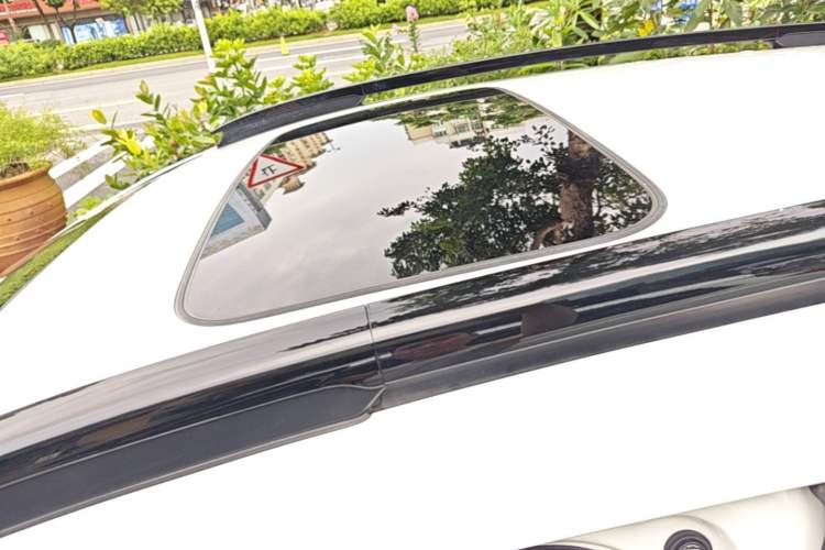Used Honda LIFE 2021 1.5L CVT CRO-S Fun Edition Roof