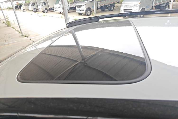 Used Honda LIFE 2021 1.5L CVT CRO-S Fun Edition Roof