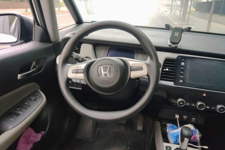 Used Honda LIFE 2021 1.5L CVT CRO-S Fun Edition Steering Wheel