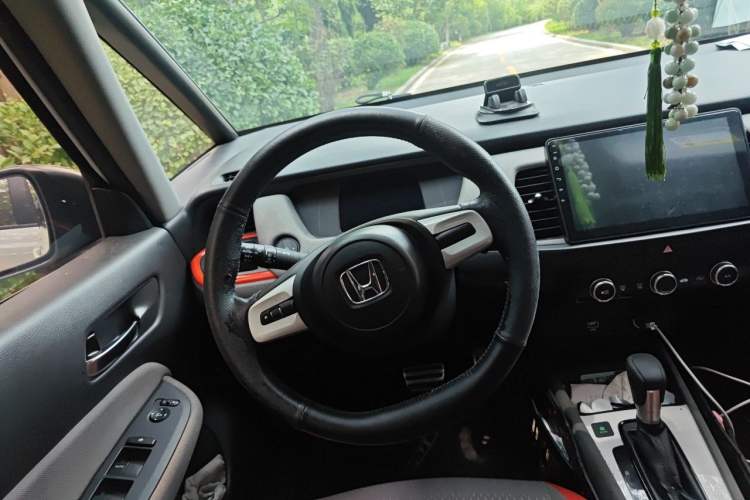 Used Honda LIFE 2021 1.5L CVT SPORT Heartbeat Edition Steering Wheel